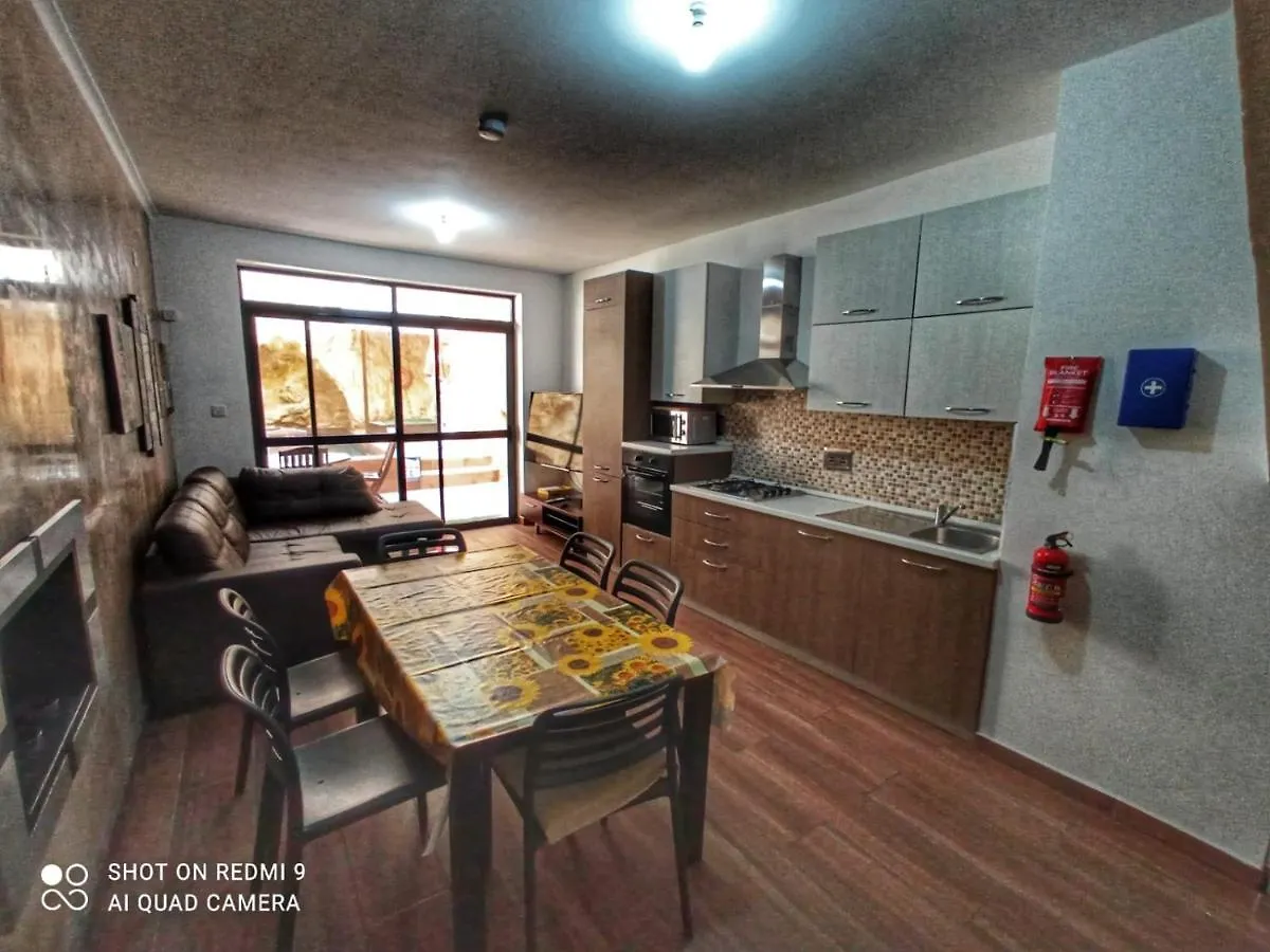 Apartment Town House With Private Pool In Village Centre Kalkara